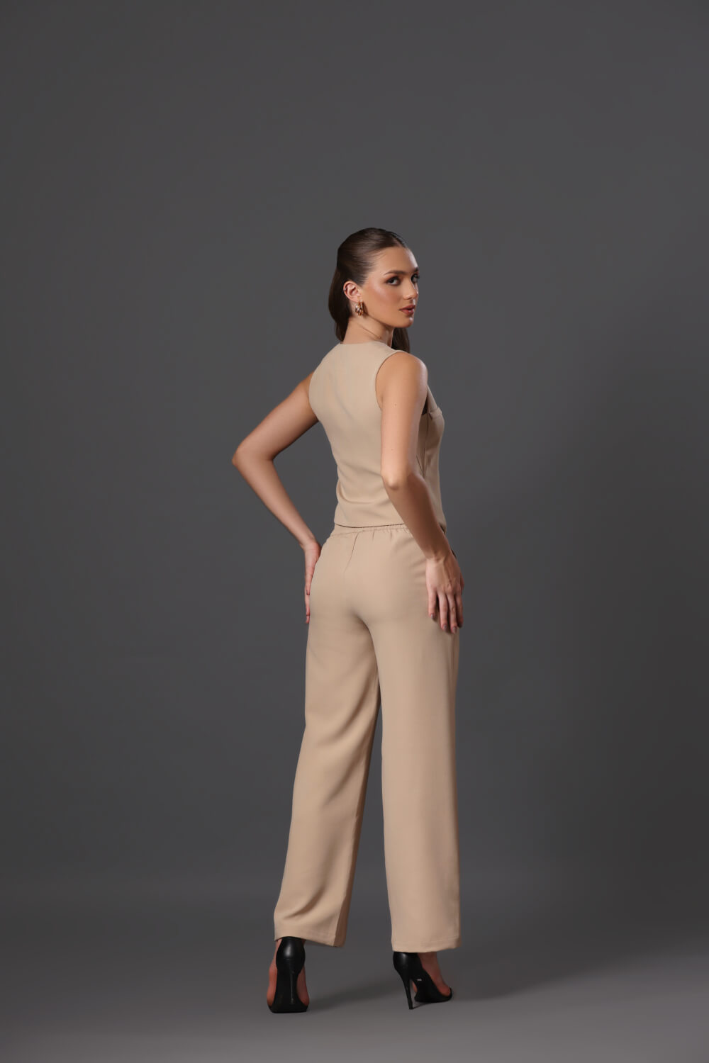 Beige Bliss Coord Set - A perfect Formal Fashion - Meeami Fashion