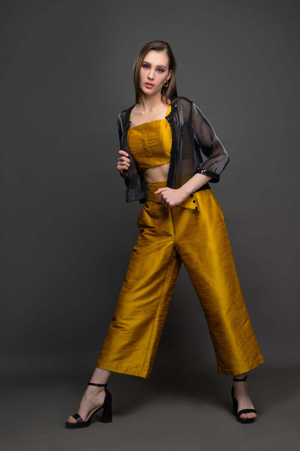 Black Chic Jacket - Meeami Fashion