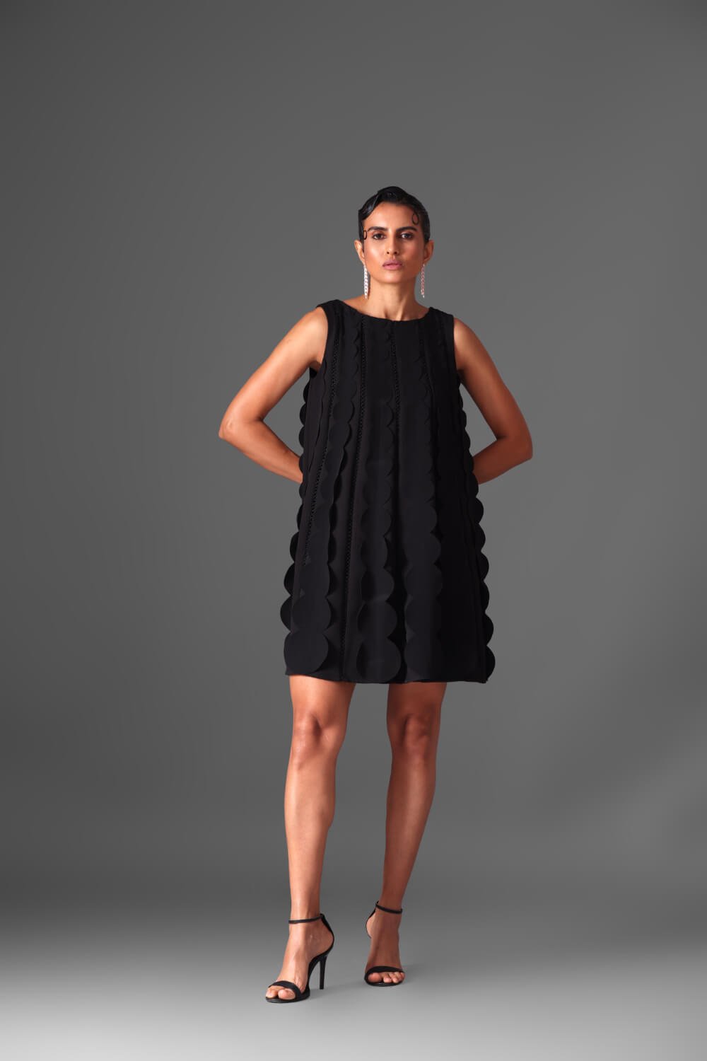 Black Scallop Dress - Black Elegance - Meeami Fashion