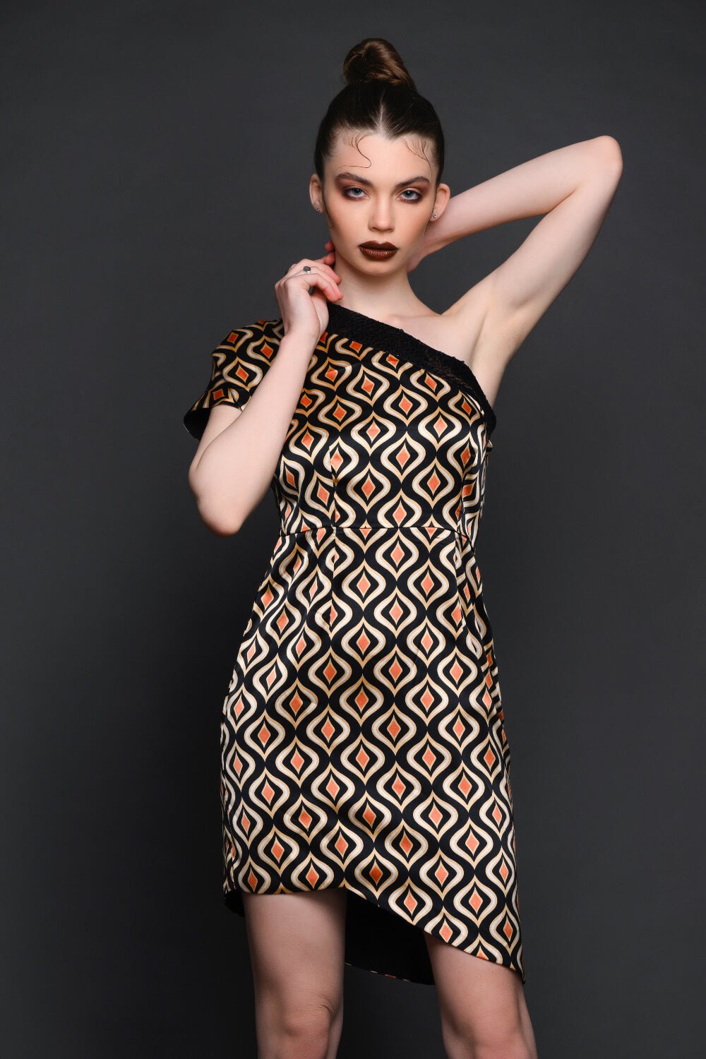 Golden Diamond Dress - Meeami Fashion