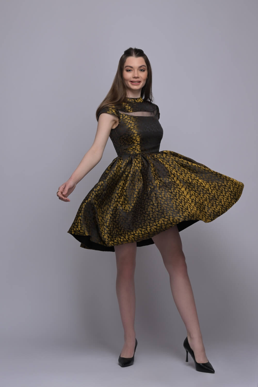 Golden Girl Dress - Meeami Fashion