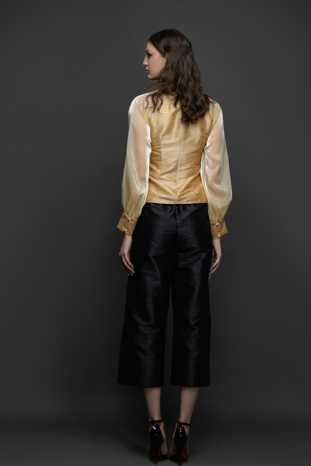 Golden Noir Top - Meeami Fashion