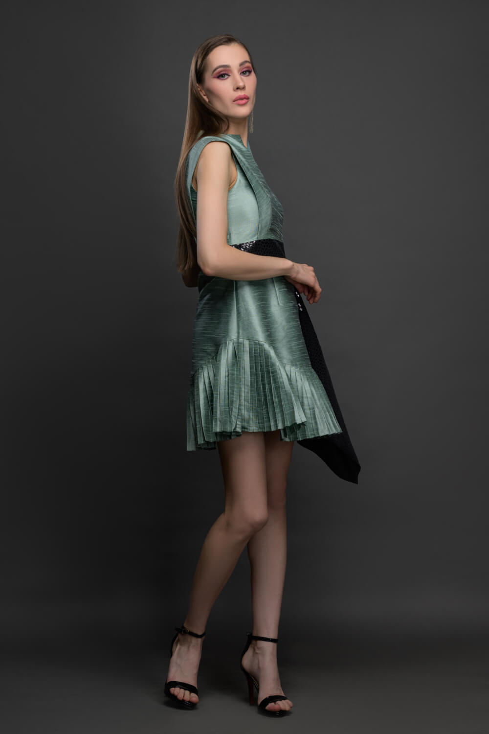 Jade Jewel Dress - Meeami Fashion