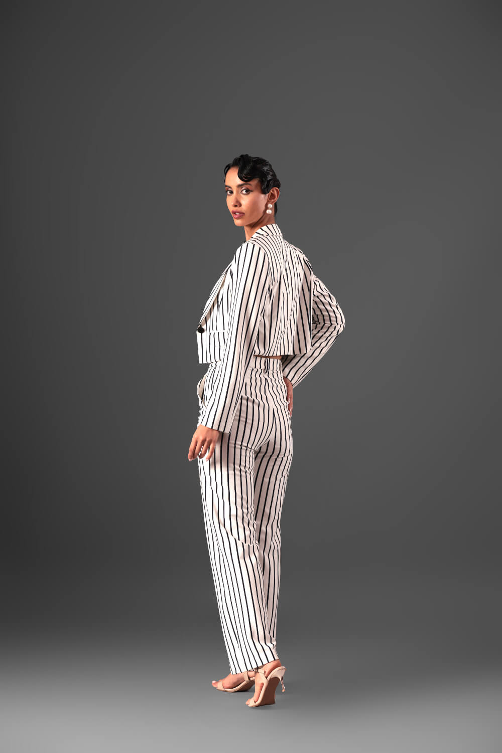 Monochrome Blazer Set - Meeami Fashion