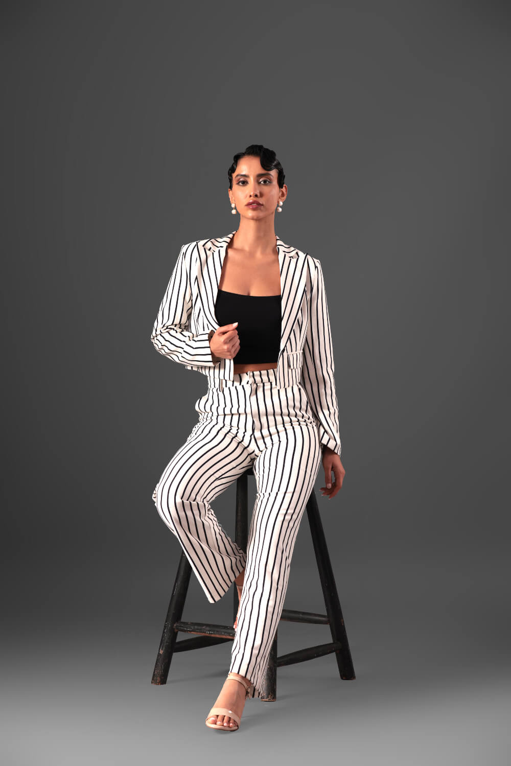Monochrome Blazer Set - Meeami Fashion