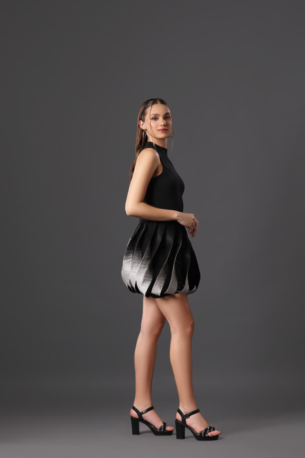 Moonlight Noir Dress - Meeami Fashion