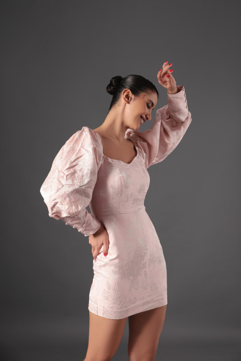 Pink Pearl Dress - Meeami Fashion