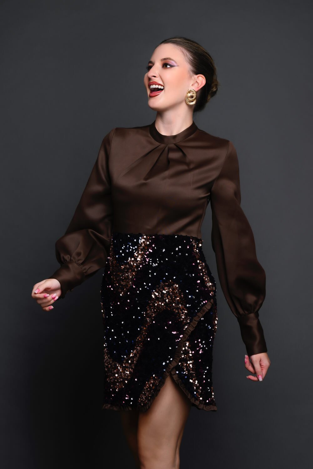 Satin Glow Dress - Meeami Fashion