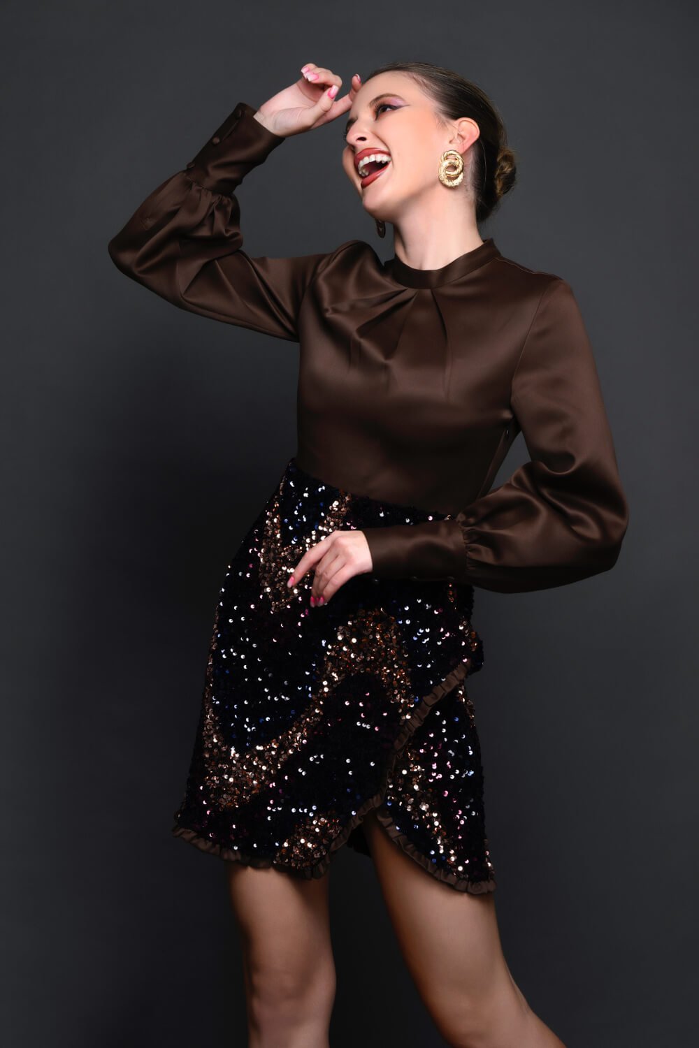 Satin Glow Dress - Meeami Fashion