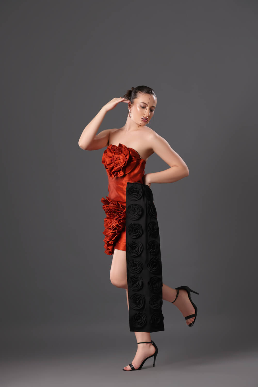 Scarlet Rose Dress - Meeami Fashion