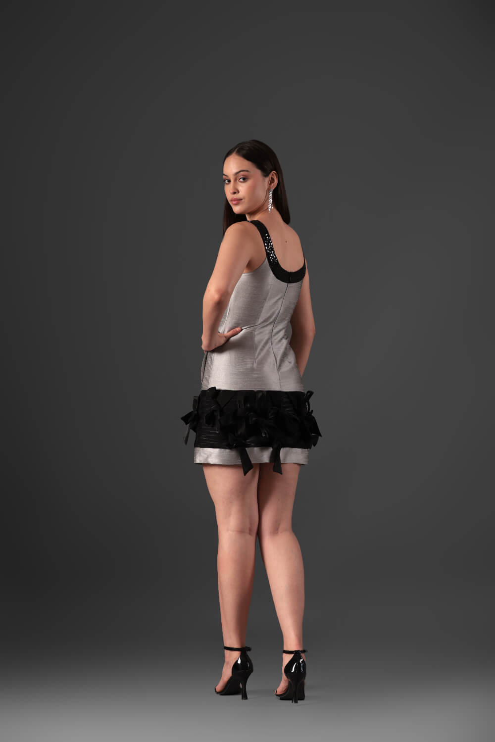 Silver Glamour Dress - Meeami Fashion