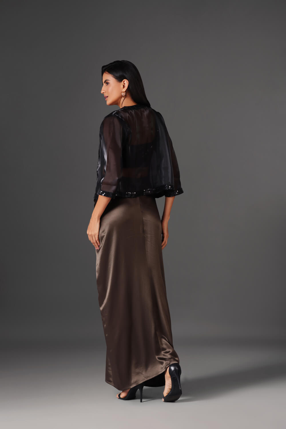 Urban Muse Drape Couture - Indo Westen Outfit - Meeami Fashion