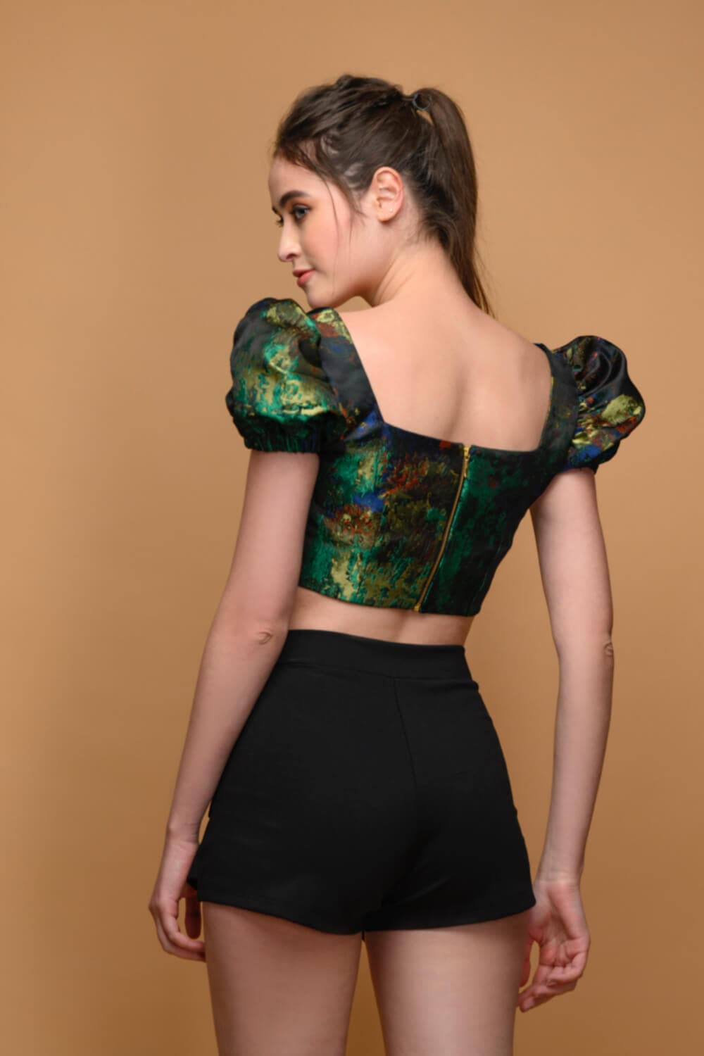 Green Berry - Puff Top - Meeami Fashion