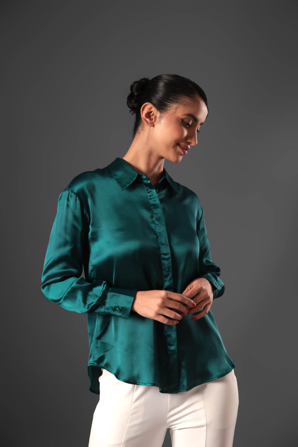 Emerald Luxe Satin Shirt - Meeami Fashion