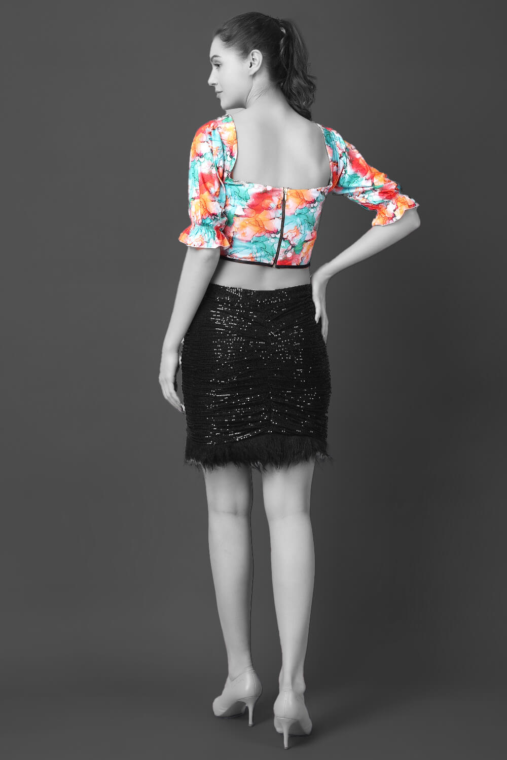 Meeshine Crop Top - Meeami Fashion
