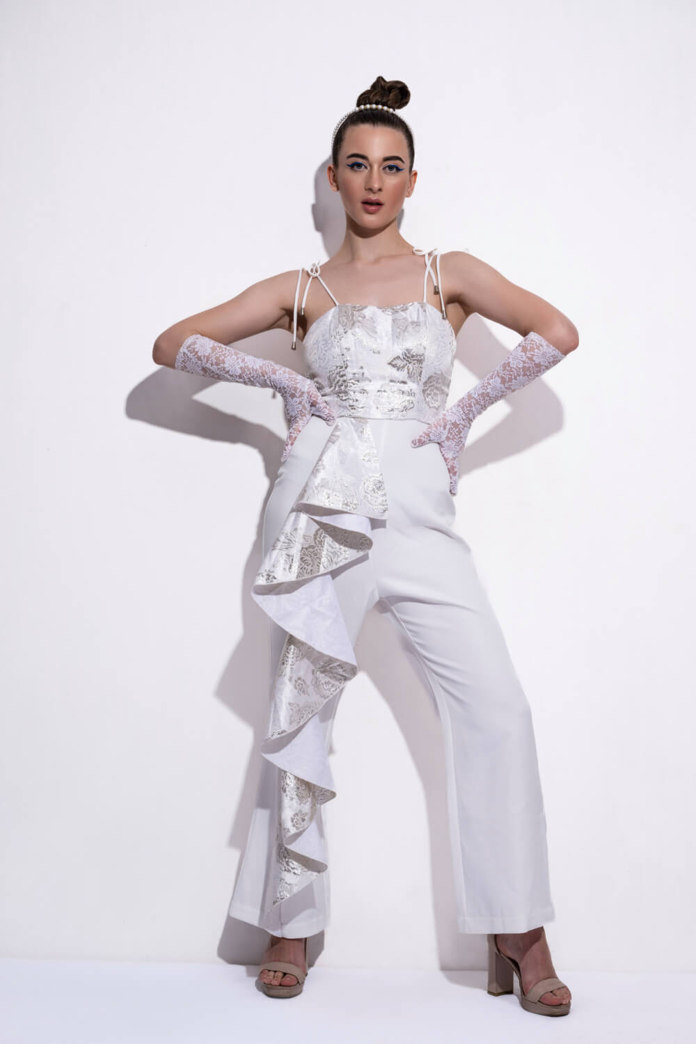 Pelican Frill Jumpsuit - Meeami Fashion