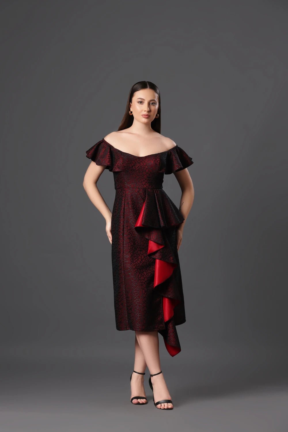 Sweetheart Waves Dress - Meeami Fashion by Amit Bhardwaj