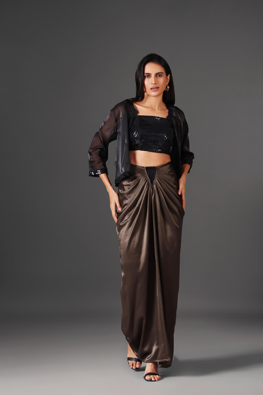 Urban Muse Drape Couture - Indo Westen Outfit - Meeami Fashion